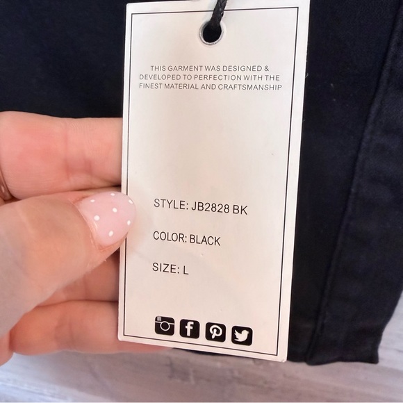 NWT Judy Blue Black High Waist Tie-Front Denim Skort - Size Large - Picture 7 of 9